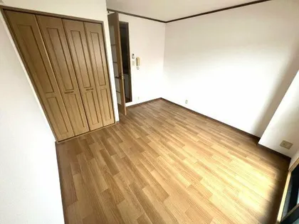 サンリット本山南【3階】の内装