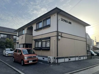 エクセル山崎【202号室】の外観
