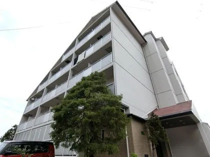 大阪府茨木市若草町【マンション】の外観