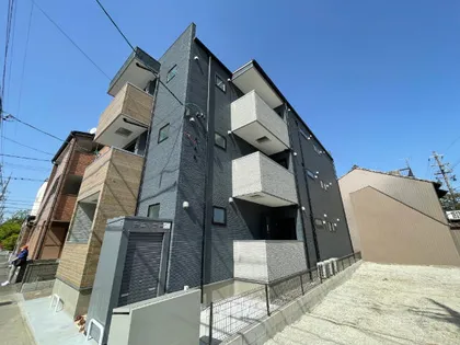 Cherim道徳【1階】の外観