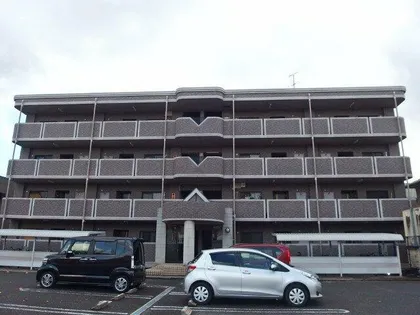 スカイピュア16【4階】の外観