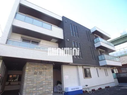 BLANC NOIR 白壁の画像