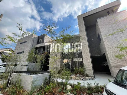 ヴィオレッタの画像