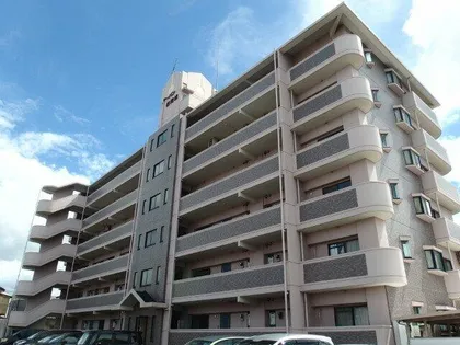 アーバン西岡崎【6階】の外観