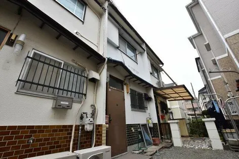 大阪府堺市東区北野田【テラスハウス】の外観