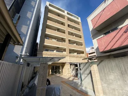 セントロイヤルクラブ新大阪【7階】の外観