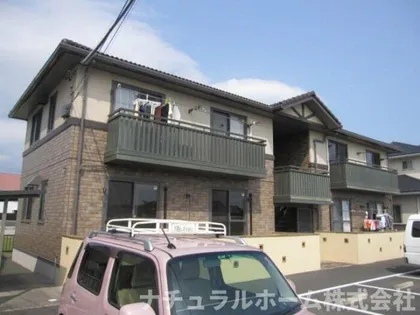 ラ・ファミーユ【2階】の外観