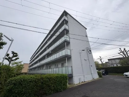 ひよどり台5団地28号棟の画像