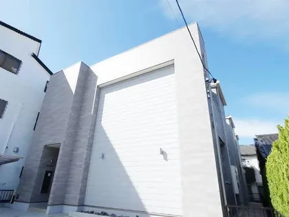 ベリアス プレミール【2階】の外観