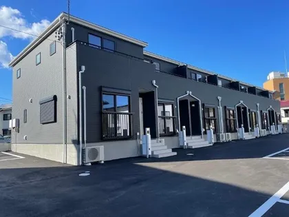 愛知県常滑市字椎草南割【テラスハウス】の外観