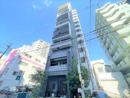 プレサンス上前津リラシス【5階】の外観