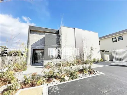 ラウレアの画像