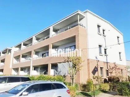 ベルホーム三軒家B【2階】の外観