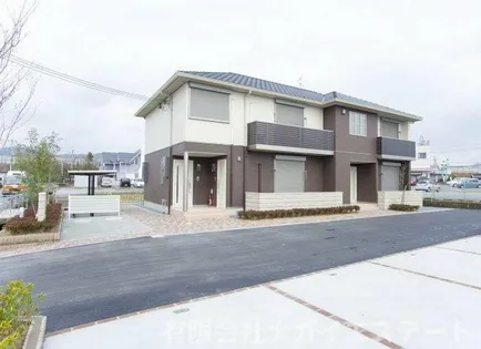 加東市上中(アトリエール 上中 C棟)【1階】の外観