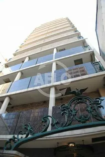 ジュネーゼグラン心斎橋東【10階】の外観