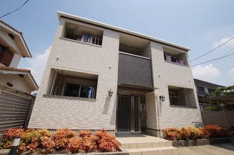 兵庫県尼崎市上坂部2丁目【アパート】の外観
