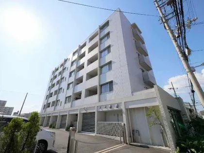 ラフルールの画像