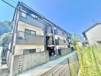 カトルセゾン【2階】の外観