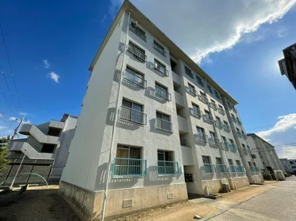 名谷農住団地H棟の画像
