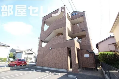 ルミエールさつき【201号室】の外観