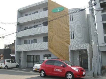 シェラール上社【402号室】の外観