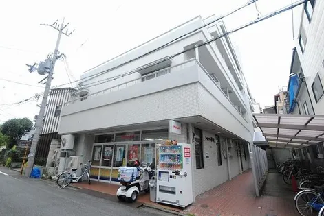 シャンブル伊川【2階】の外観