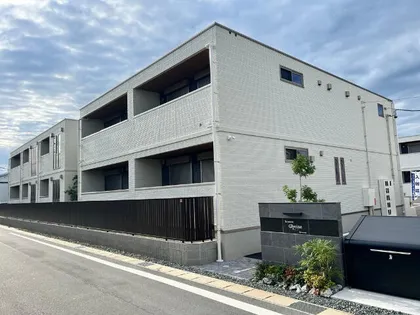 ティーメゾン グリシーヌ S棟【2階】の外観