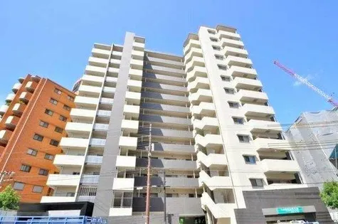レジュールアッシュ福島【7階】の外観