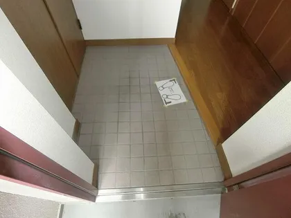 サンリッジ湊川【504号室】の玄関