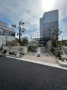 グランドポー【801号室】の外観