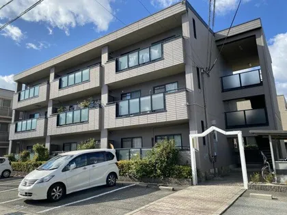 シャルマン寿【101号室】の外観