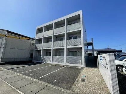 リオムンド【3階】の外観