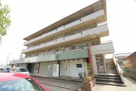 コーポニュー中川の画像