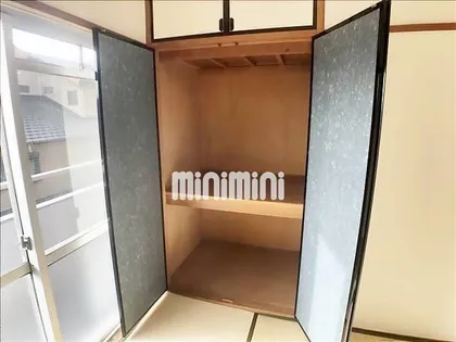 アーバン生田【2階】の内装