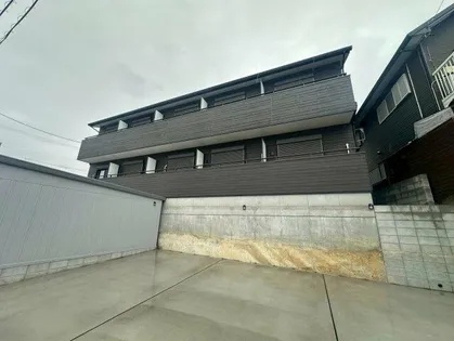 スカイパラスⅢ【204号室】の外観