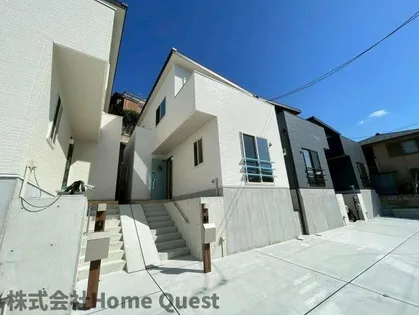 大阪府柏原市大字高井田【一戸建】の外観