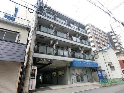 メゾンルミエール【4階】の外観
