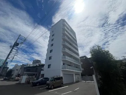 ブラン・ド・ブラン【4階】の外観