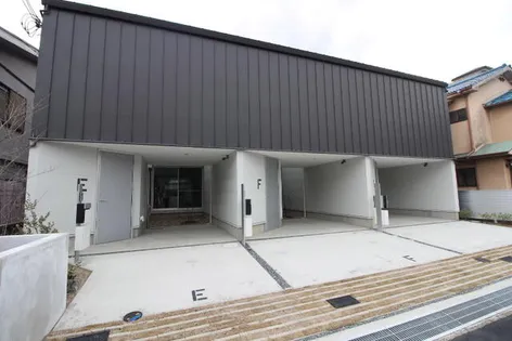 COURT HOUSE名神町の画像