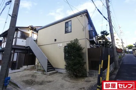 クラスティーナA棟【2階】の外観
