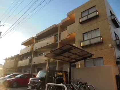 愛知県名古屋市千種区振甫町4丁目【マンション】の外観