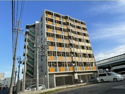 ポートタウンドルフィン【3階】の外観