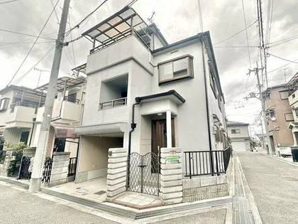 大阪府富田林市西板持町7丁目【一戸建】の外観