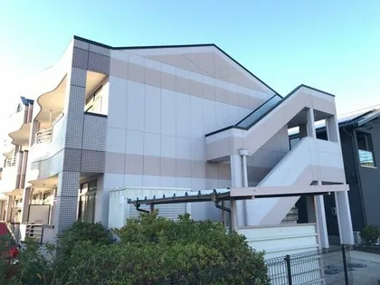 ルシード黒下の画像