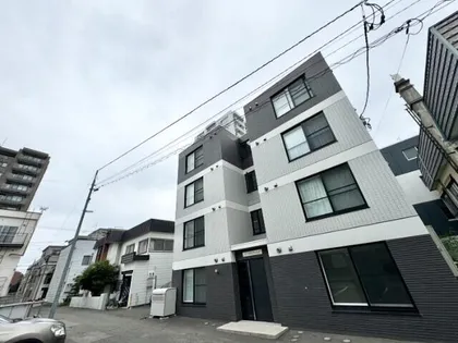 クレイパレス中の島の画像