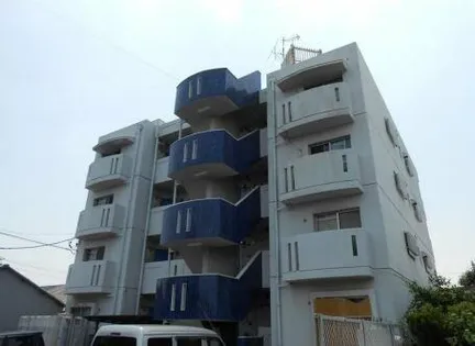 一幸ハイム【4階】の外観