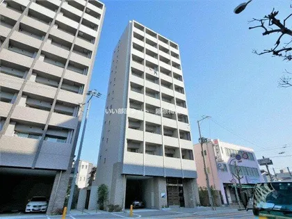 ファーストフィオーレ江坂ウエスト【7階】の外観