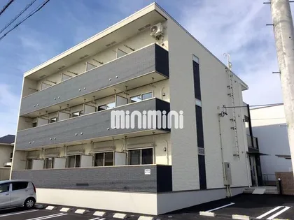 ボン モマンの画像