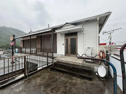 兵庫県神崎郡市川町西川辺【一戸建】の外観