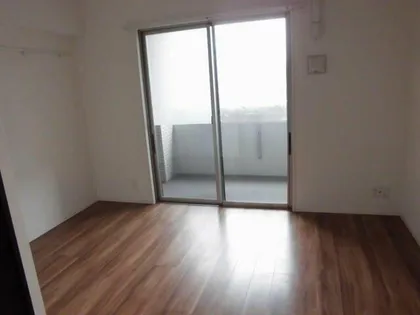 トラストレジデンス博多駅南【8階】の内装